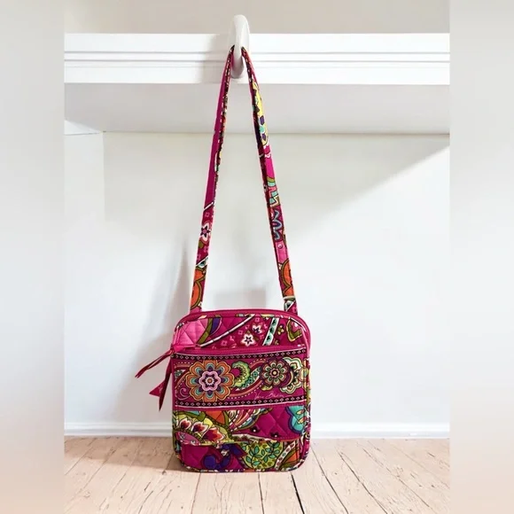 Vera Bradley Pink and Green Quilted Crossbody Bag - Picture 1 of 12